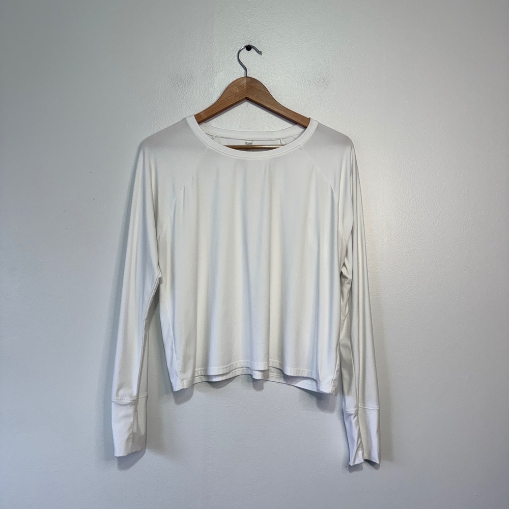 Beyond Yoga White Raglan Long Sleeve Cropped Activewear Top Mens Medium